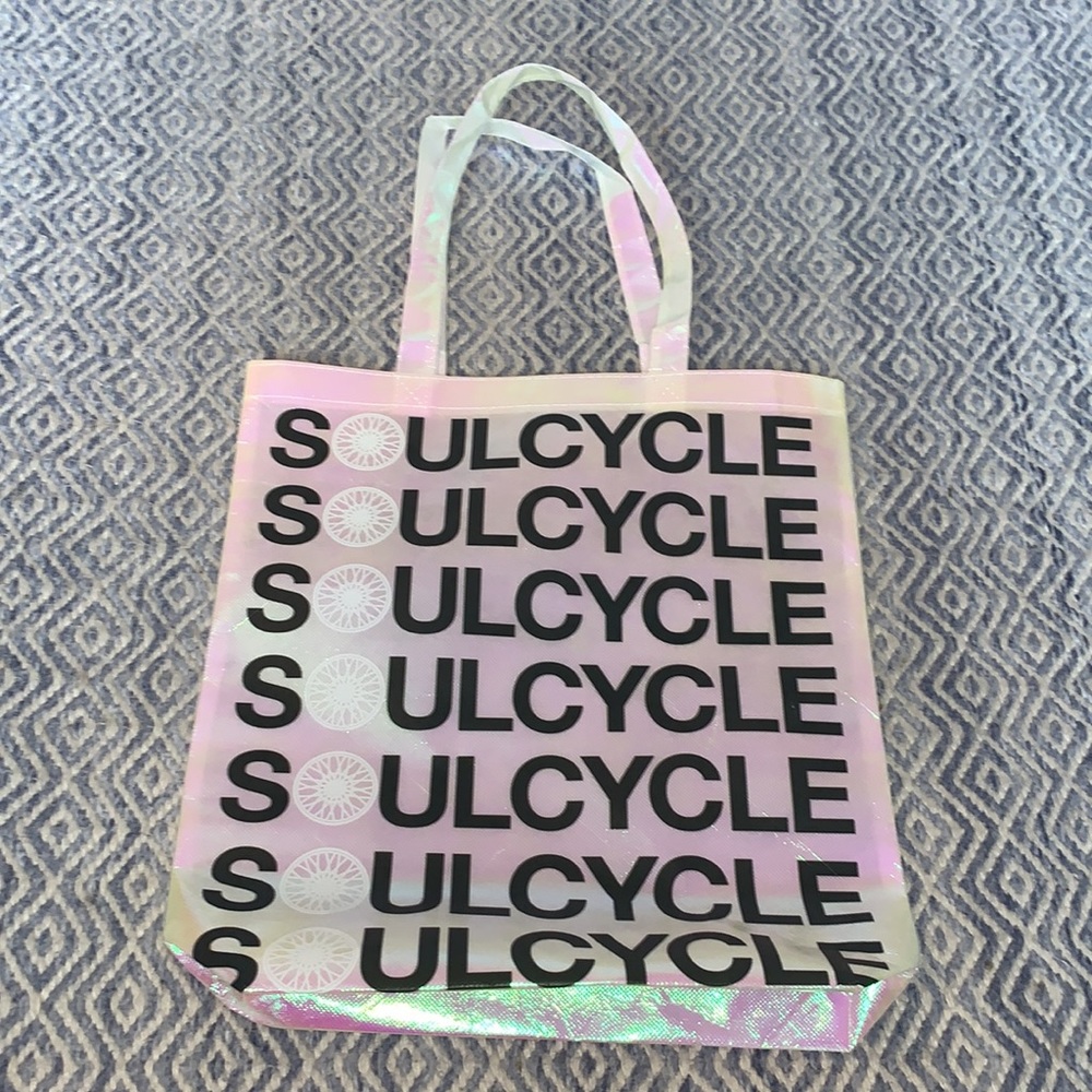 2 SoulCycle Bags: Fanny Pack - CSTR and Shoulder Bag - Picture 3 of 5